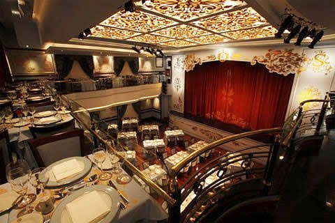 Salón principal de Café de los Angelitos